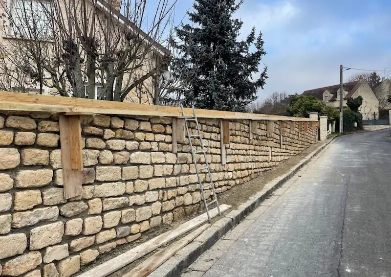 gros-oeuvre-Mur-en-moellon